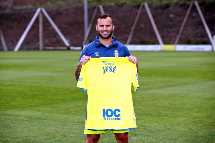 开云体育官网-赫塞回忆2014年家中火灾：刚做完手术被困屋内，没想到房子烧起来