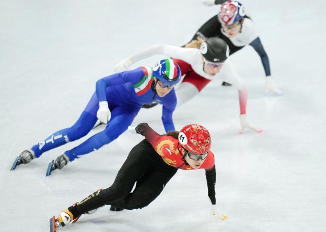 kaiyun-冬奥7日看点：花滑产生第一金 三小项国手冲击奖牌